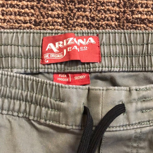 Joggers - Picture 5 of 5